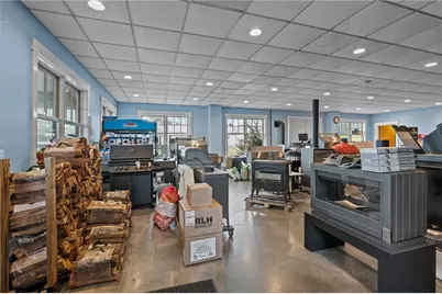 1960 E Main Road Road, Portsmouth, RI 02871 - Photo 17