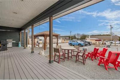 1960 E Main Road Road, Portsmouth, RI 02871 - Photo 15