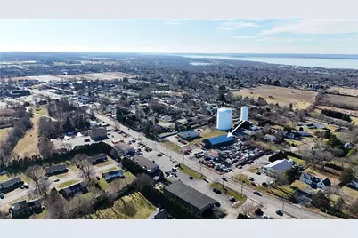 1960 E Main Road Road, Portsmouth, RI 02871 - Photo 25