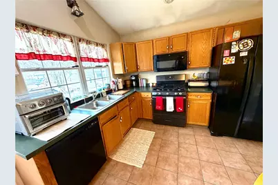 31 Stoney View Drive, Cumberland, RI 02864 - Photo 9