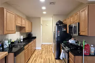 70 Turner St, Warwick, RI 02886 - Photo 5