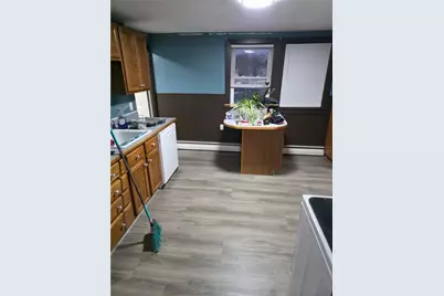 8 Racicot Avenue, Webster, MA 01570 - Photo 9