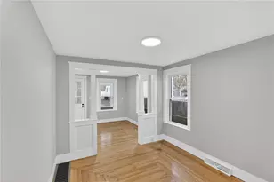 18 Huron St, Warwick, RI 02889 - Photo 9