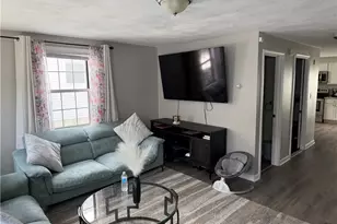 29 Matson Ave, Providence, RI 02909 - Photo 3