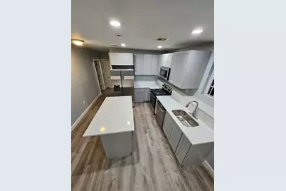 119 Oakland Avenue, Providence, RI 02908 - Photo 3