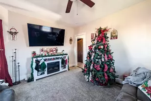 39 John St, Pawtucket, RI 02860 - Photo 21