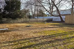 55 Cypress Dr, Cranston, RI 02920 - Photo 3