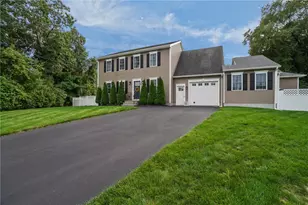 105 Amy Dr, Cranston, RI 02921 - Photo 43