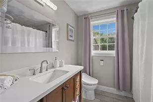 105 Amy Dr, Cranston, RI 02921 - Photo 35