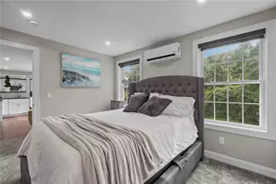 105 Amy Dr, Cranston, RI 02921 - Photo 31