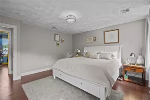 105 Amy Dr, Cranston, RI 02921 - Photo 17