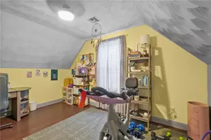 105 Amy Dr, Cranston, RI 02921 - Photo 21