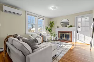 31 Chachapacassett Rd, Barrington, RI 02806 - Photo 7