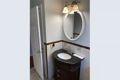 31 Washington Street, North Providence, RI 02904 - Photo 25