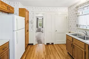 124 Ferris Ave, East Providence, RI 02916 - Photo 7