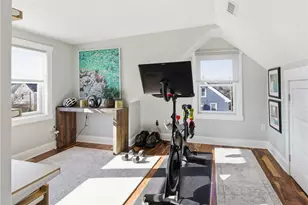 15 Vaughan Ave, Newport, RI 02840 - Photo 27