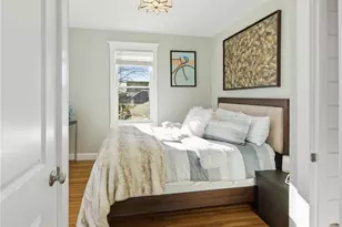 15 Vaughan Ave, Newport, RI 02840 - Photo 21