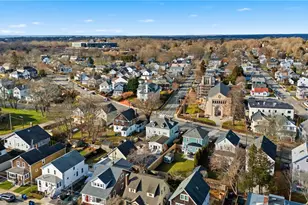 15 Vaughan Ave, Newport, RI 02840 - Photo 33