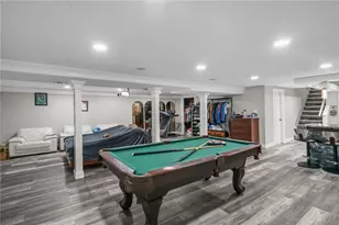 366 Woodbine St, Cranston, RI 02910 - Photo 35