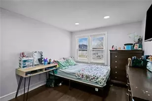 366 Woodbine St, Cranston, RI 02910 - Photo 33