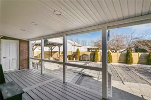 366 Woodbine St, Cranston, RI 02910 - Photo 41