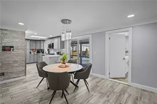 366 Woodbine St, Cranston, RI 02910 - Photo 17