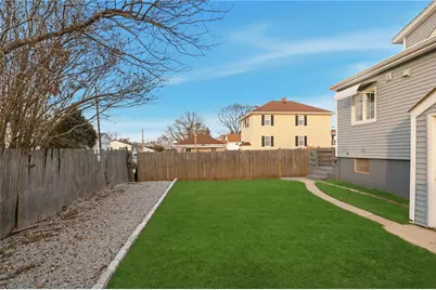 191 S Spruce Street, East Providence, RI 02914 - Photo 9