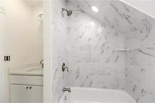 73 Maple Ave, Johnston, RI 02919 - Photo 23