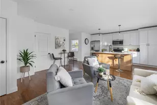 26 Ledge Dr, West Warwick, RI 02893 - Photo 7