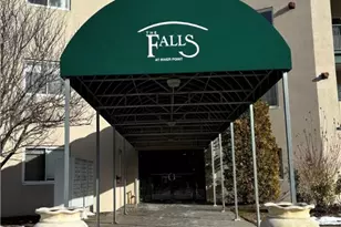 31 Devereux Ave, Providence, RI 02909 - Photo 23