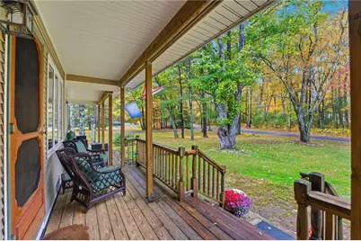 804 Waites Corner Road, South Kingstown, RI 02892 - Photo 3