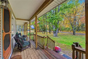 804 Waites Corner Rd, South Kingstown, RI 02892 - Photo 3