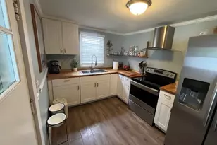 52 Spruce St, Westerly, RI 02891 - Photo 3