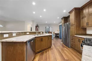 4 Cheryl Ln, Coventry, RI 02816 - Photo 17
