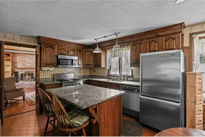 118 Hopkins Avenue, Johnston, RI 02919 - Photo 13