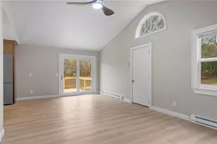 134 Church St, Westerly, RI 02808 - Photo 11