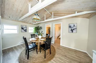 46 E Andrew Comstock Rd, Warwick, RI 02886 - Photo 5