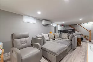 72 Hollis Ave, Warwick, RI 02889 - Photo 25