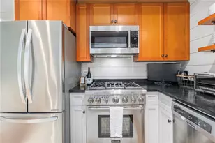 5 Ledge Rd, Newport, RI 02840 - Photo 11