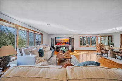 3945 Post Road, Warwick, RI 02886 - Photo 3