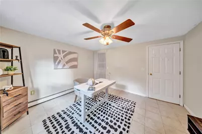 3945 Post Road, Warwick, RI 02886 - Photo 25