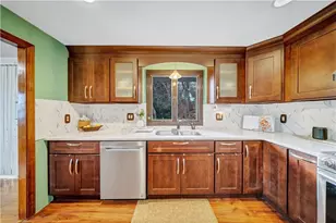 3945 Post Rd, Warwick, RI 02886 - Photo 7