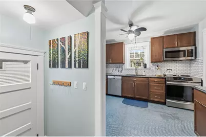 95 Washburn Avenue, East Providence, RI 02916 - Photo 21