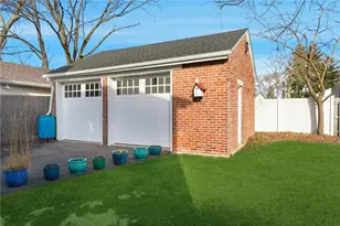 95 Washburn Ave, East Providence, RI 02916 - Photo 41