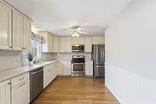 45 Diamond Hill Rd, Warwick, RI 02886 - Photo 13