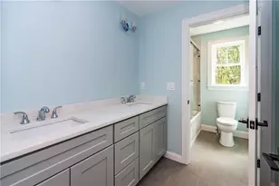 44 Saddlebrook Dr, Warwick, RI 02818 - Photo 33