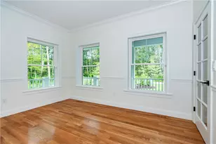 44 Saddlebrook Dr, Warwick, RI 02818 - Photo 11