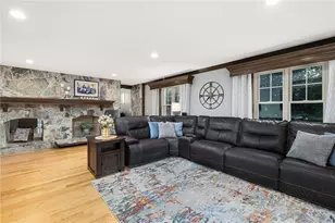 365 W Wrentham Rd, Cumberland, RI 02864 - Photo 19