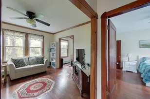 21 Calvert St, Newport, RI 02840 - Photo 11