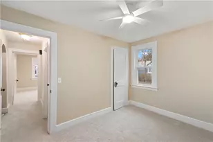 396 Elm St, Warwick, RI 02888 - Photo 15